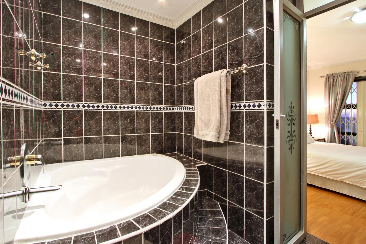 Cap Du Mont Cape Town Apartment Bloubergstrand Exterior photo